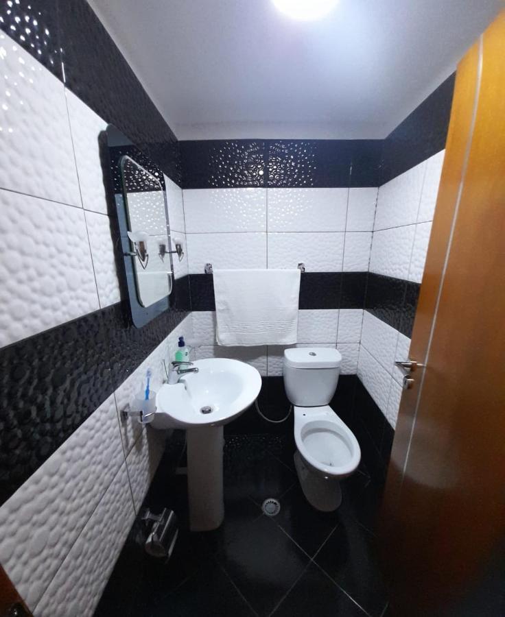 Sokolli Guest House Gjirokastra Zewnętrze zdjęcie