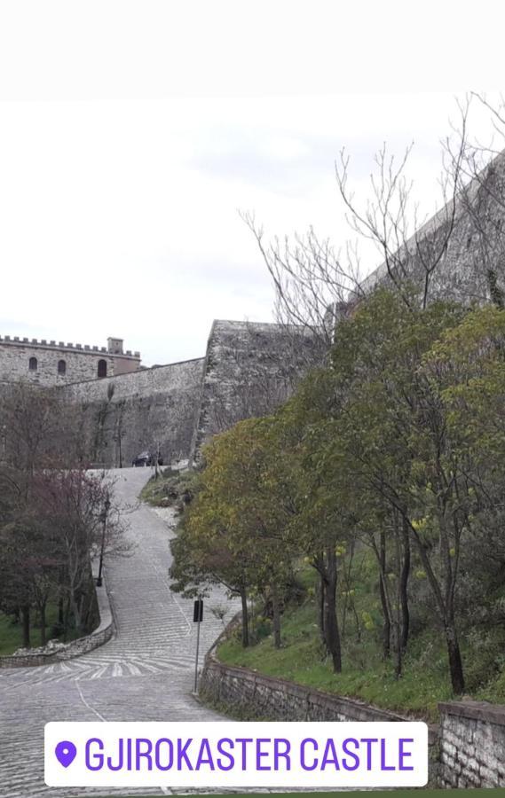 Sokolli Guest House Gjirokastra Zewnętrze zdjęcie